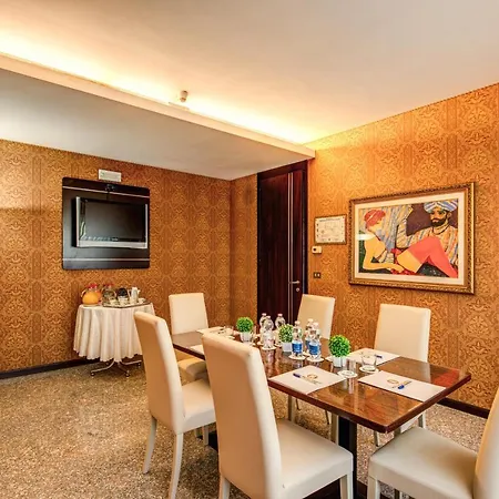 Otel Venice Michelangelo Mestre