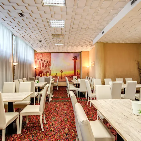 Ξενοδοχείο Venice Michelangelo 4*