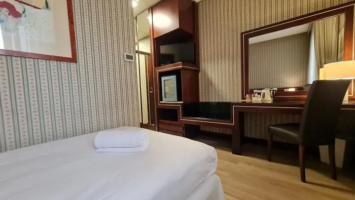 Garden Michelangelo 4* Mestre