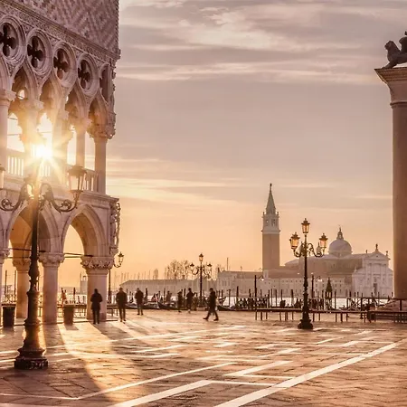 Venice Michelangelo 4*