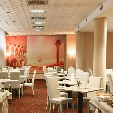 Otel Venice Michelangelo