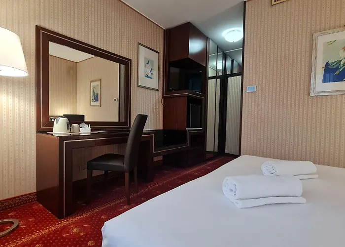 מלון Garden Michelangelo מסטרה