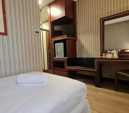 Garden Michelangelo 4* Mestre